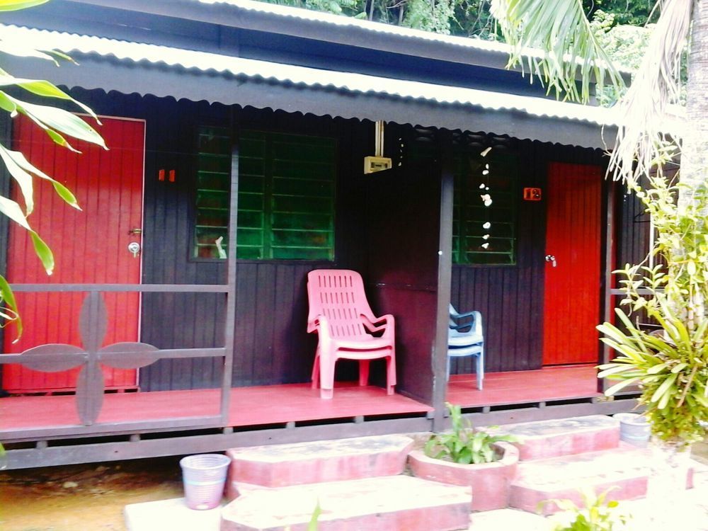 Hotel Nazri Nipah Camp Pekan Pangkor Exterior foto