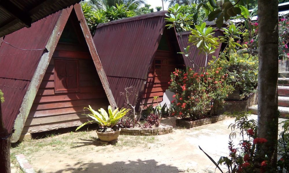 Hotel Nazri Nipah Camp Pekan Pangkor Exterior foto